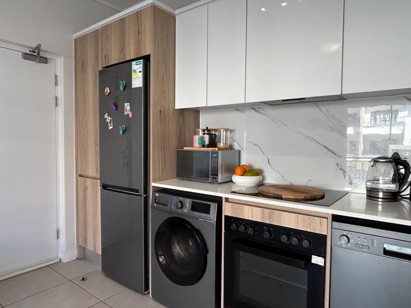 1 Bedroom Property for Sale in Sandown Western Cape